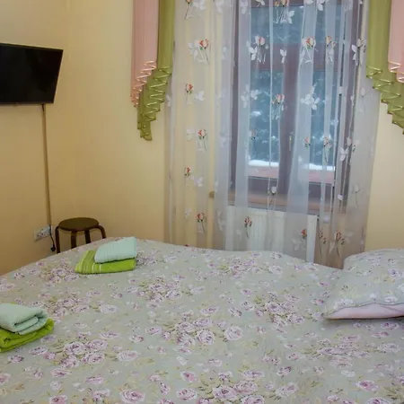 Liliana Hotel *