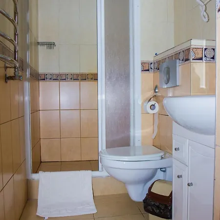 Liliana Hotel