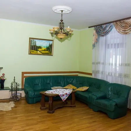 Liliana Hotel