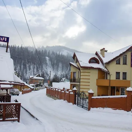Liliana Hotel *